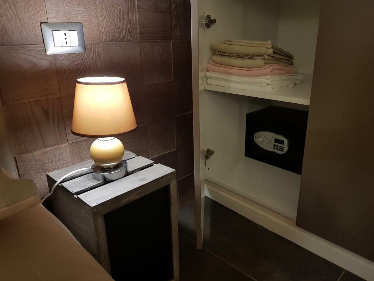 Home "Suite" Home Naples Luaran gambar